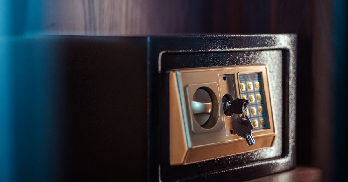 How Much Does an Emergency Locksmith Cost Near West Orange? — West Orange Locksmith Corp