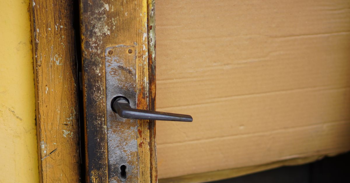 Mortise Lock vs. Standard Knob Lock: What's the Difference? — West Orange Locksmith Corp