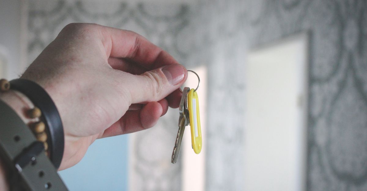 What to Do During an Emergency House Lockout Before Help Arrives — West Orange Locksmith Corp